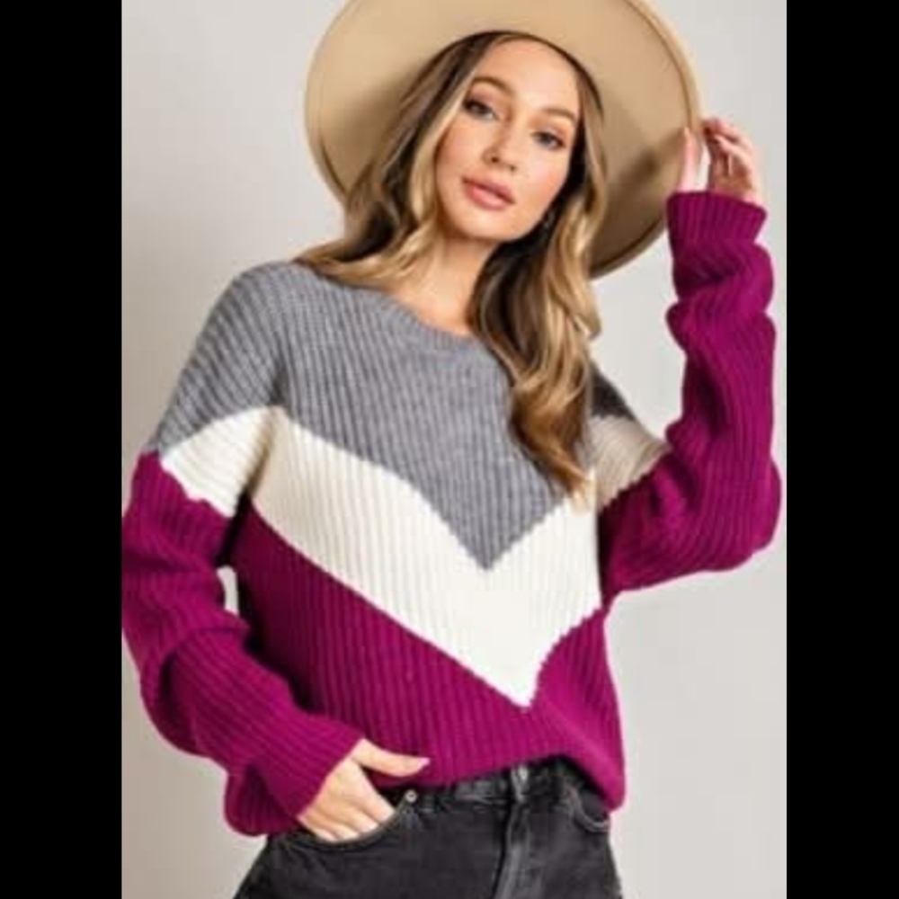Colorblock V-Neck Sweater - Gray, White, and Plum